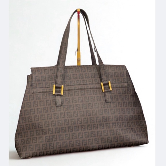 Fendi Brown Mama Baguette - Picture 2 of 4